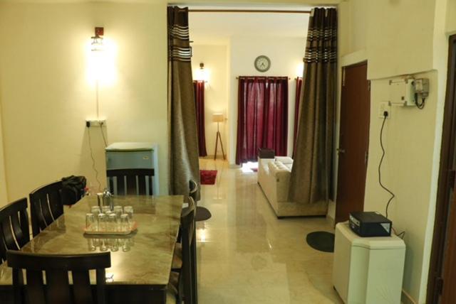Ferienwohnung Tattva 2 Varanasi Exterior foto