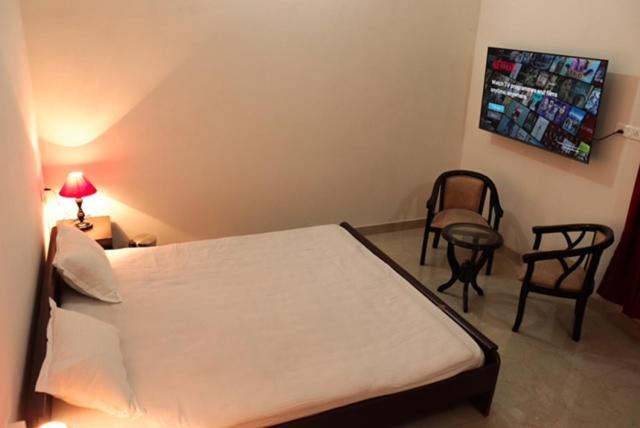Ferienwohnung Tattva 2 Varanasi Exterior foto