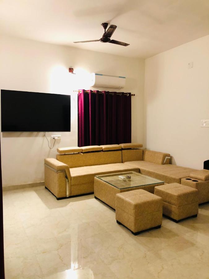 Ferienwohnung Tattva 2 Varanasi Exterior foto