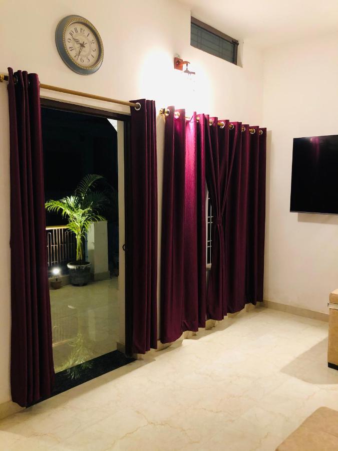 Ferienwohnung Tattva 2 Varanasi Exterior foto